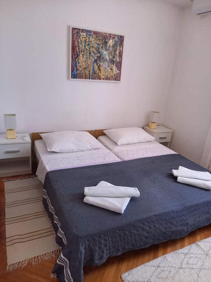 Ferienwohnung Studio Darija For 2 Persons S Terasom Wi-Fi & Parking Makarska Exterior foto
